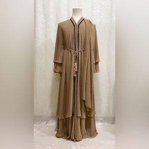 Beautiful Brown Abaya embezzled.